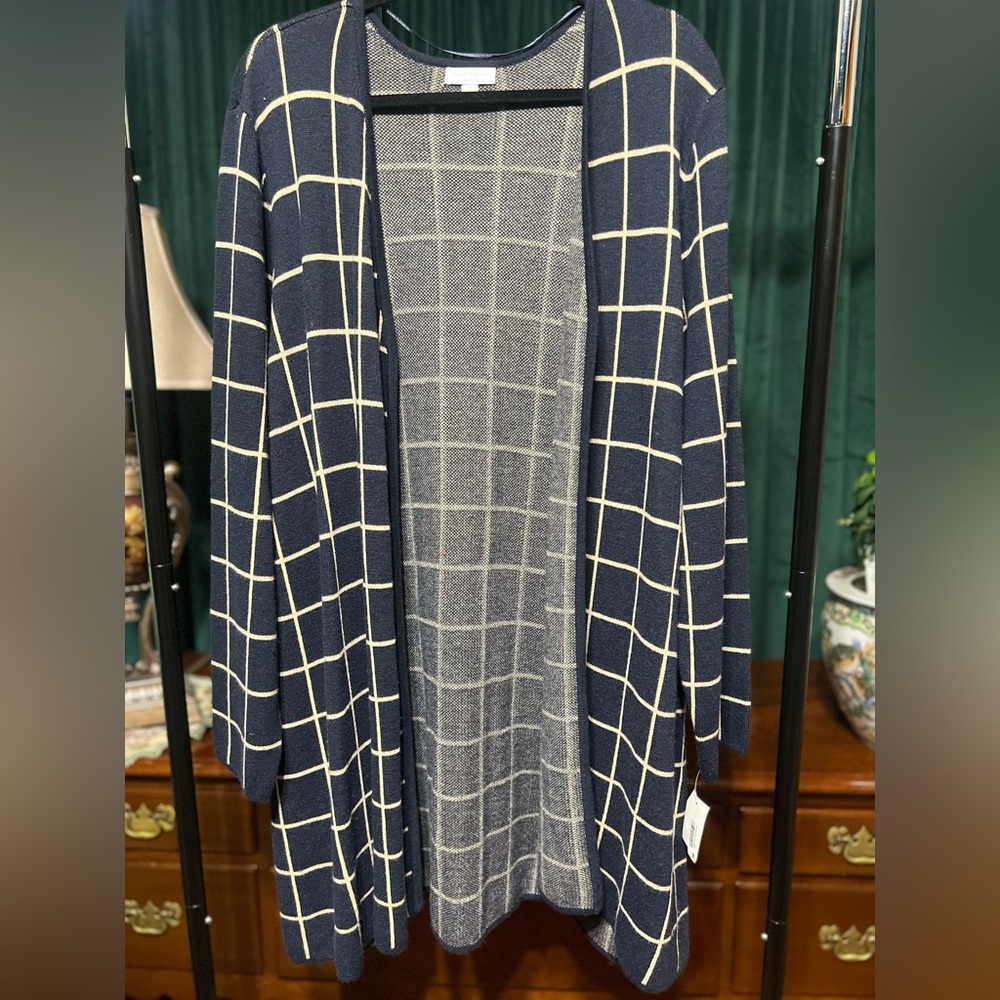 Charter Club Black and Cream Knit Sweater